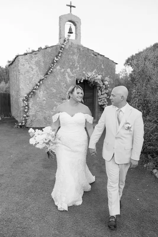 wedding in Pyrgos Melissourgou chapel in Athens